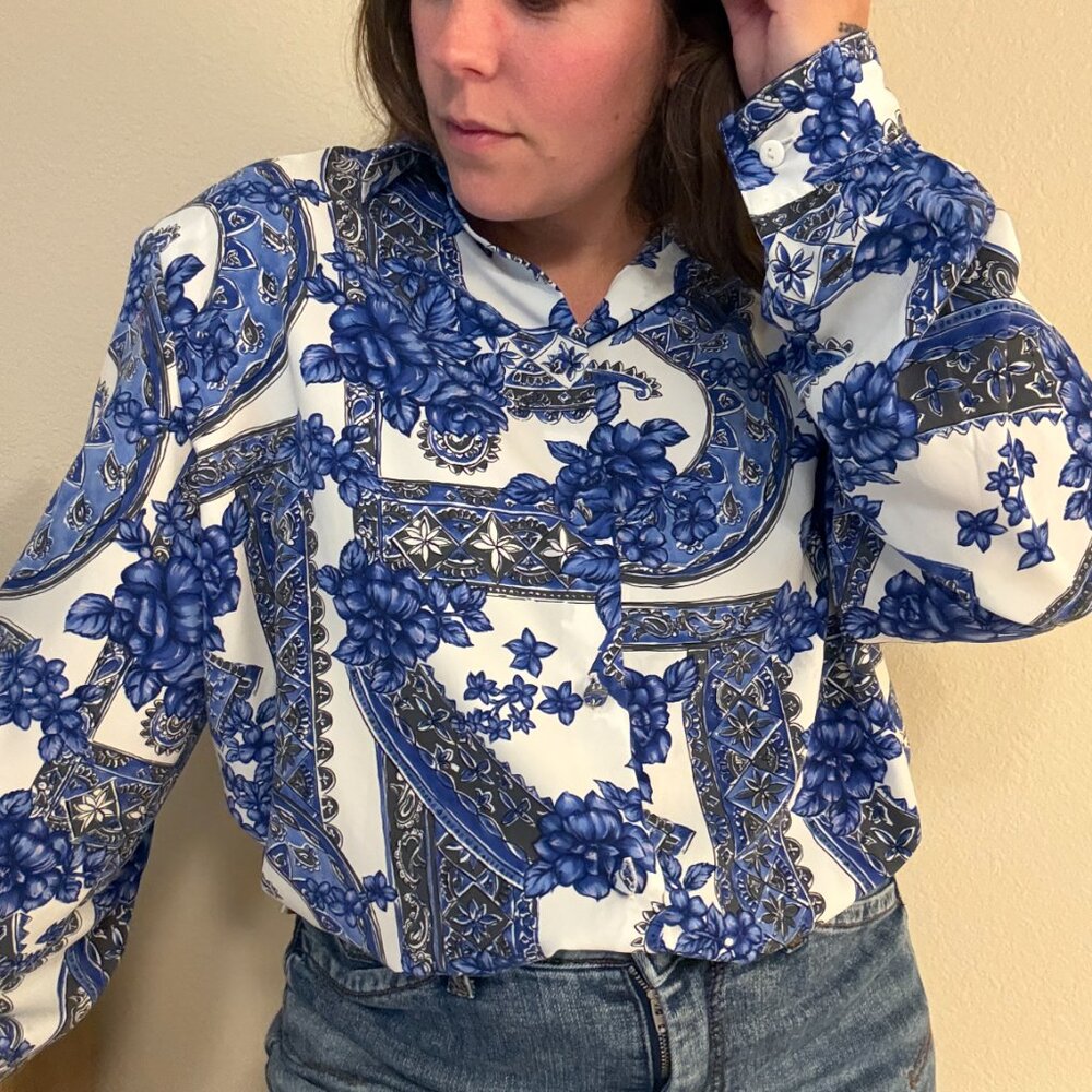 PRICE FIRM Vintage Y2K Blue White Toile Printed Floral Secretary Blouse XL